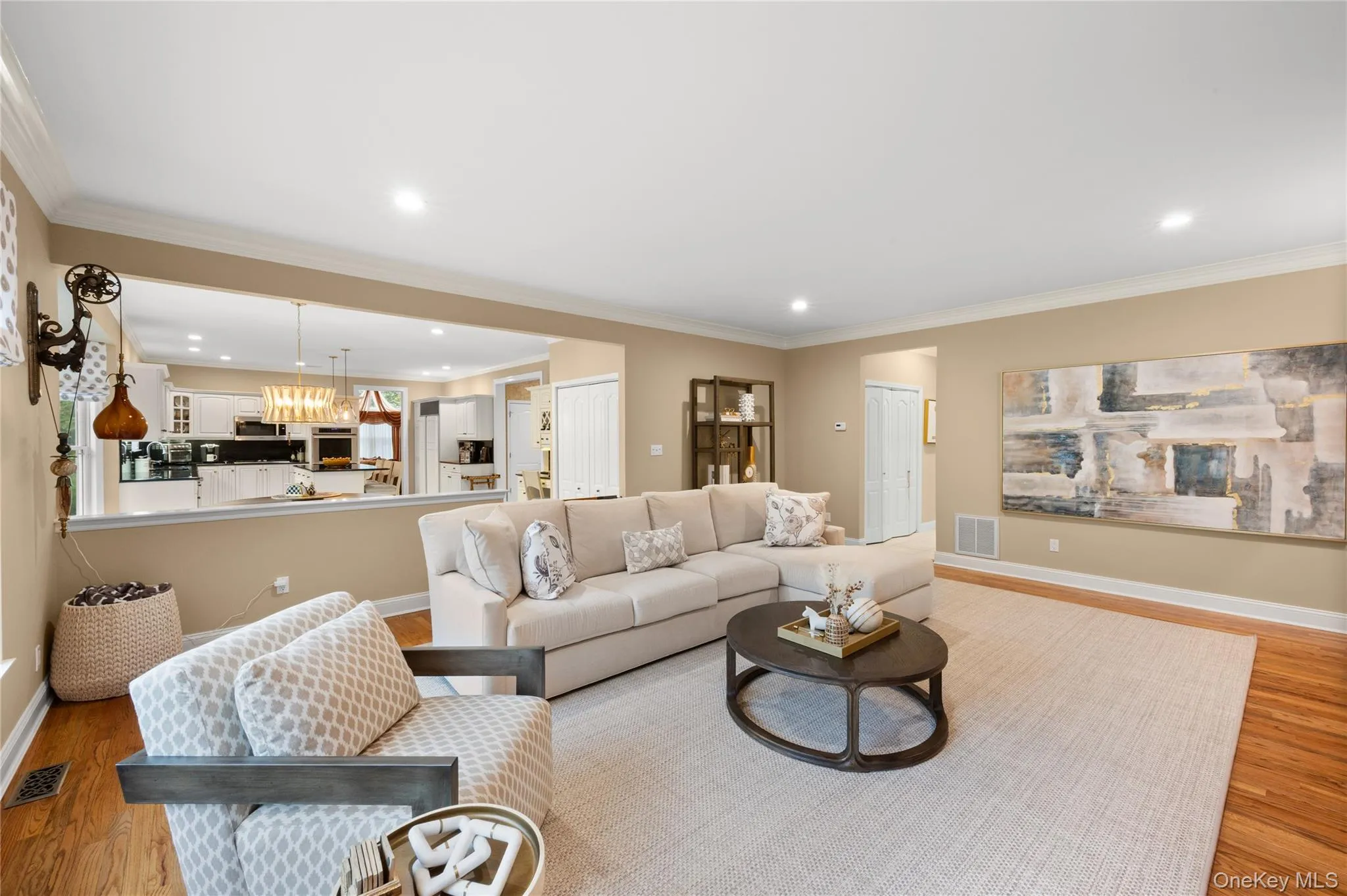 56 Sage Hollow Court, Huntington, NY, 5 Bedrooms Bedrooms, 11 Rooms Rooms,3 BathroomsBathrooms,Residential,For Rent,Sage Hollow,0,KEY1016233 56 Sage Hollow Court, Huntington, NY, 5 Bedrooms Bedrooms, 11 Rooms Rooms,3 BathroomsBathrooms,Residential,For Rent,Sage Hollow,0,KEY1016233