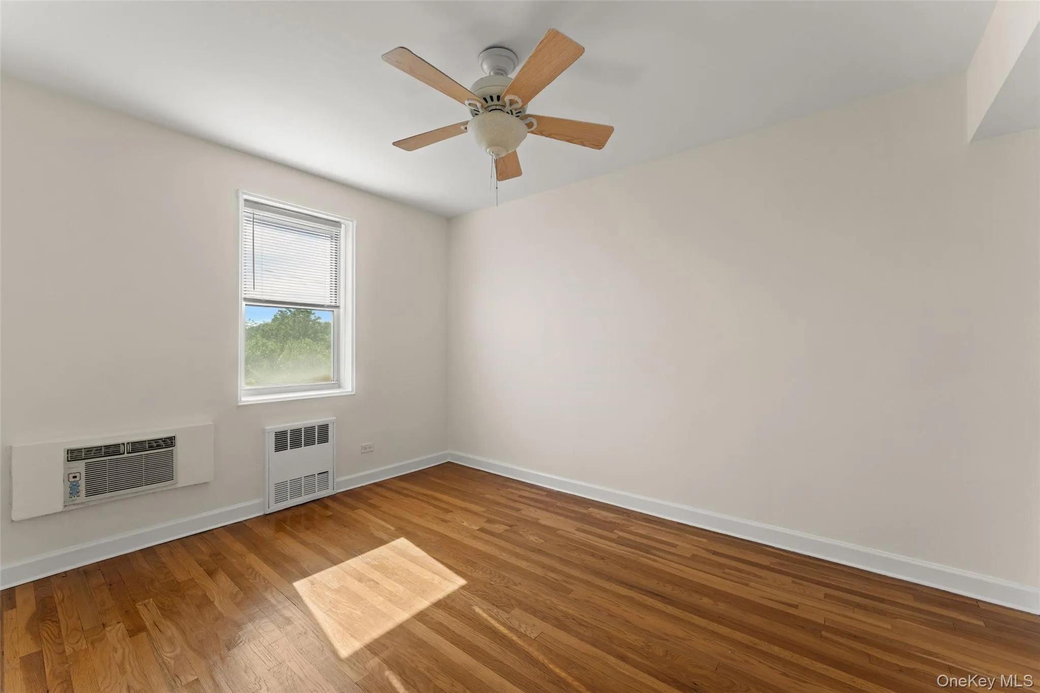 609 Palmer Road, Yonkers, NY, 2 Bedrooms Bedrooms, 4 Rooms Rooms,1 BathroomBathrooms,Residential,For Rent,Palmer,0,1016234 609 Palmer Road, Yonkers, NY, 2 Bedrooms Bedrooms, 4 Rooms Rooms,1 BathroomBathrooms,Residential,For Rent,Palmer,0,1016234