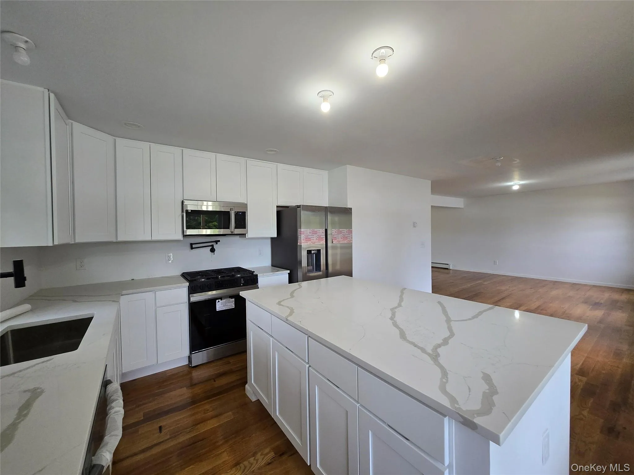 54 Madison Avenue, Middletown, NY, 4 Bedrooms Bedrooms, 7 Rooms Rooms,3 BathroomsBathrooms,Residential Lease,For Rent,Madison,0,1016242 54 Madison Avenue, Middletown, NY, 4 Bedrooms Bedrooms, 7 Rooms Rooms,3 BathroomsBathrooms,Residential Lease,For Rent,Madison,0,1016242