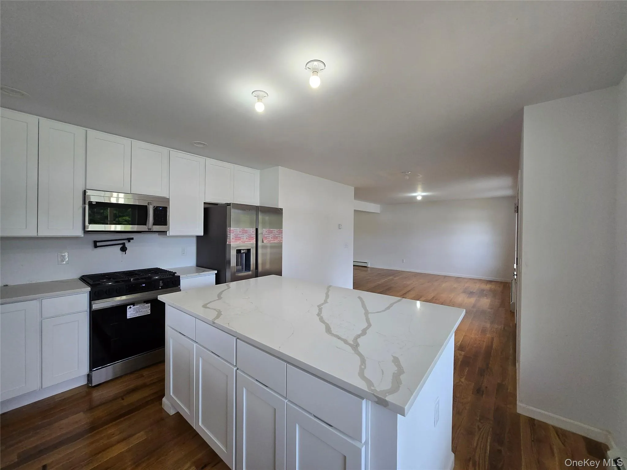 54 Madison Avenue, Middletown, NY, 4 Bedrooms Bedrooms, 7 Rooms Rooms,3 BathroomsBathrooms,Residential Lease,For Rent,Madison,0,1016242 54 Madison Avenue, Middletown, NY, 4 Bedrooms Bedrooms, 7 Rooms Rooms,3 BathroomsBathrooms,Residential Lease,For Rent,Madison,0,1016242