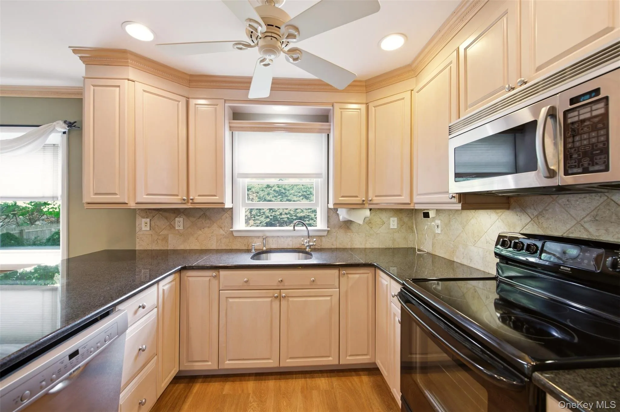 2 Ottawa Avenue, Huntington, NY, 4 Bedrooms Bedrooms, 9 Rooms Rooms,2 BathroomsBathrooms,Residential,For Rent,Ottawa,0,1016244 2 Ottawa Avenue, Huntington, NY, 4 Bedrooms Bedrooms, 9 Rooms Rooms,2 BathroomsBathrooms,Residential,For Rent,Ottawa,0,1016244