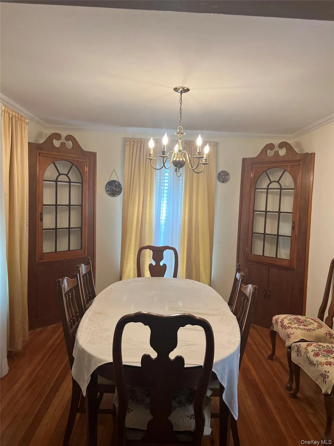 27 Wellington Place, Babylon, NY, 3 Bedrooms Bedrooms, 7 Rooms Rooms,1 BathroomBathrooms,Residential,For Rent,Wellington,0,1016251 27 Wellington Place, Babylon, NY, 3 Bedrooms Bedrooms, 7 Rooms Rooms,1 BathroomBathrooms,Residential,For Rent,Wellington,0,1016251