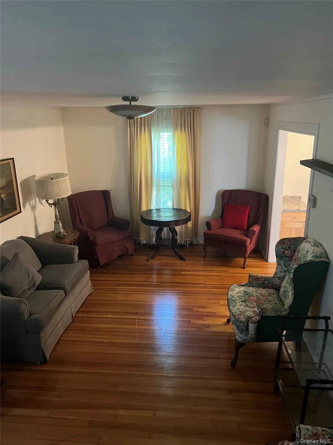 27 Wellington Place, Babylon, NY, 3 Bedrooms Bedrooms, 7 Rooms Rooms,1 BathroomBathrooms,Residential,For Rent,Wellington,0,1016251 27 Wellington Place, Babylon, NY, 3 Bedrooms Bedrooms, 7 Rooms Rooms,1 BathroomBathrooms,Residential,For Rent,Wellington,0,1016251