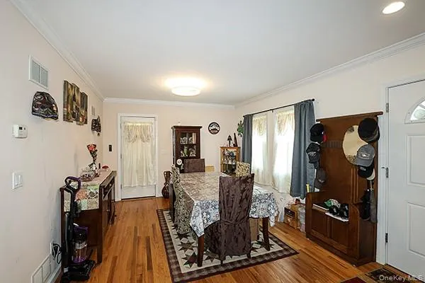 100 Laux Place, Hempstead, NY, 3 Bedrooms Bedrooms, 5 Rooms Rooms,2 BathroomsBathrooms,Residential,For Rent,Laux,0,1016254 100 Laux Place, Hempstead, NY, 3 Bedrooms Bedrooms, 5 Rooms Rooms,2 BathroomsBathrooms,Residential,For Rent,Laux,0,1016254