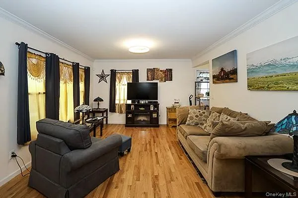 100 Laux Place, Hempstead, NY, 3 Bedrooms Bedrooms, 5 Rooms Rooms,2 BathroomsBathrooms,Residential,For Rent,Laux,0,1016254 100 Laux Place, Hempstead, NY, 3 Bedrooms Bedrooms, 5 Rooms Rooms,2 BathroomsBathrooms,Residential,For Rent,Laux,0,1016254
