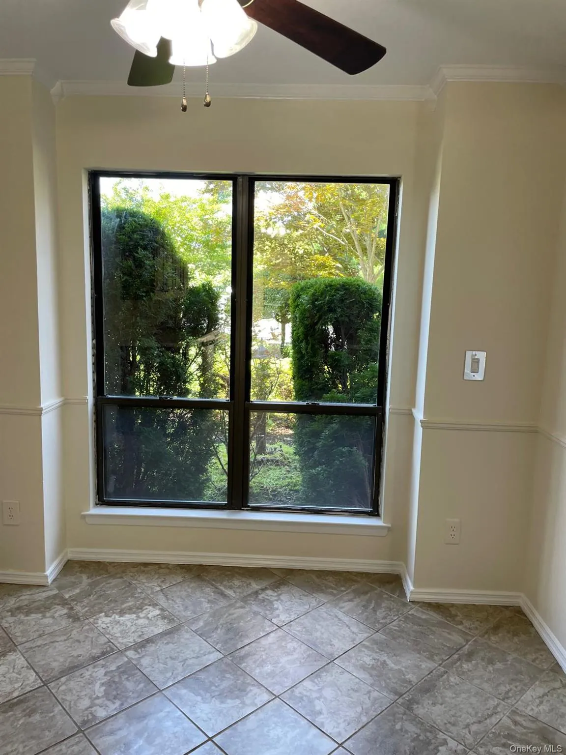 261 Pond View Ln, Smithtown, NY, 3 Bedrooms Bedrooms, 6 Rooms Rooms,2 BathroomsBathrooms,Residential Lease,For Rent,Pond View Ln,0,1016255 261 Pond View Ln, Smithtown, NY, 3 Bedrooms Bedrooms, 6 Rooms Rooms,2 BathroomsBathrooms,Residential Lease,For Rent,Pond View Ln,0,1016255