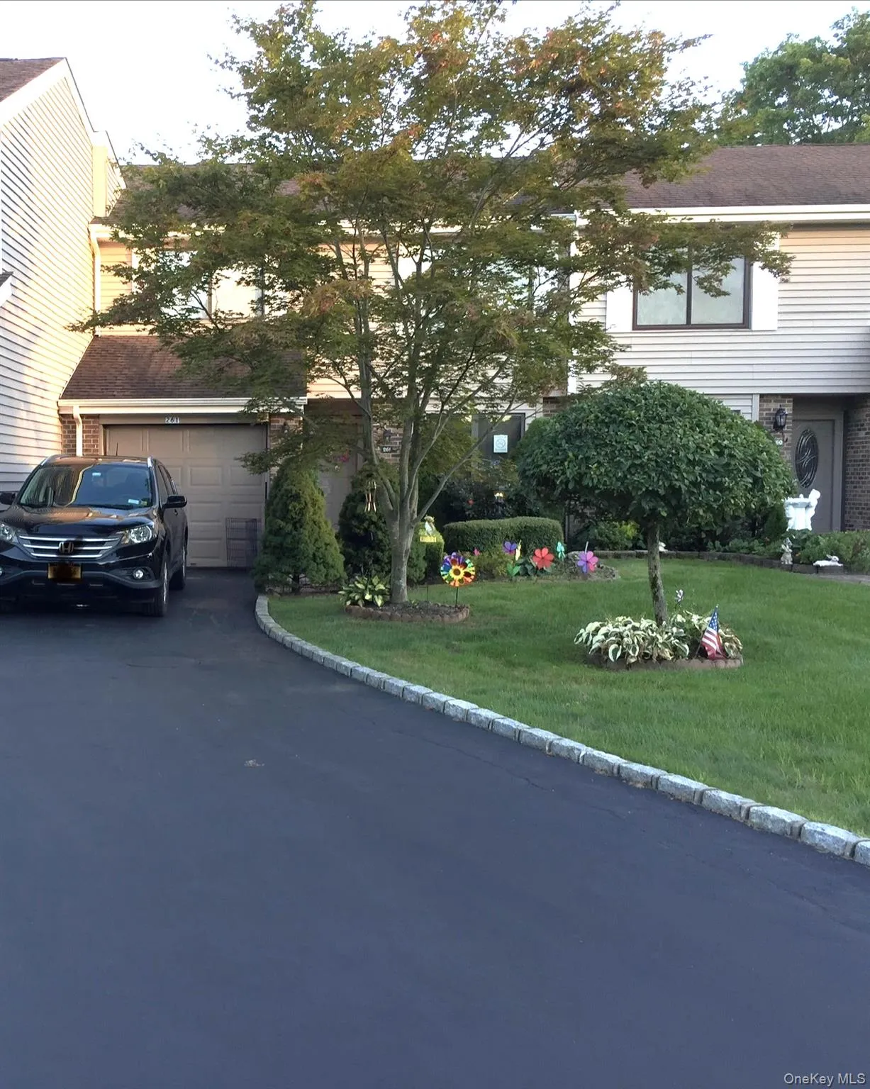 261 Pond View Ln, Smithtown, NY, 3 Bedrooms Bedrooms, 6 Rooms Rooms,2 BathroomsBathrooms,Residential Lease,For Rent,Pond View Ln,0,1016255 261 Pond View Ln, Smithtown, NY, 3 Bedrooms Bedrooms, 6 Rooms Rooms,2 BathroomsBathrooms,Residential Lease,For Rent,Pond View Ln,0,1016255