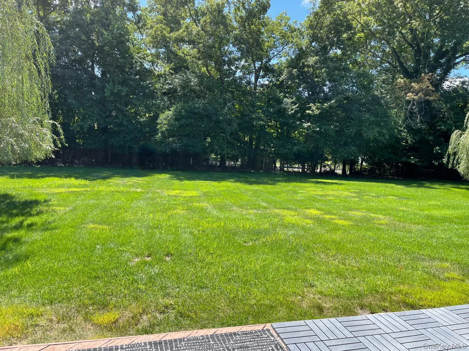261 Pond View Ln, Smithtown, NY, 3 Bedrooms Bedrooms, 6 Rooms Rooms,2 BathroomsBathrooms,Residential Lease,For Rent,Pond View Ln,0,1016255 261 Pond View Ln, Smithtown, NY, 3 Bedrooms Bedrooms, 6 Rooms Rooms,2 BathroomsBathrooms,Residential Lease,For Rent,Pond View Ln,0,1016255