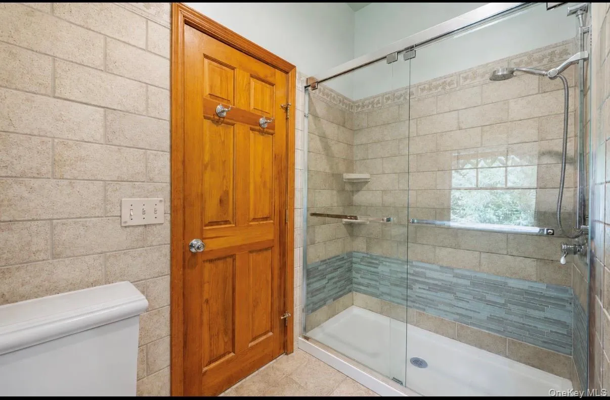 111 Stony Hollow Road, Huntington, NY, 3 Bedrooms Bedrooms, 8 Rooms Rooms,2 BathroomsBathrooms,Residential,For Rent,Stony Hollow,0,1016262 111 Stony Hollow Road, Huntington, NY, 3 Bedrooms Bedrooms, 8 Rooms Rooms,2 BathroomsBathrooms,Residential,For Rent,Stony Hollow,0,1016262