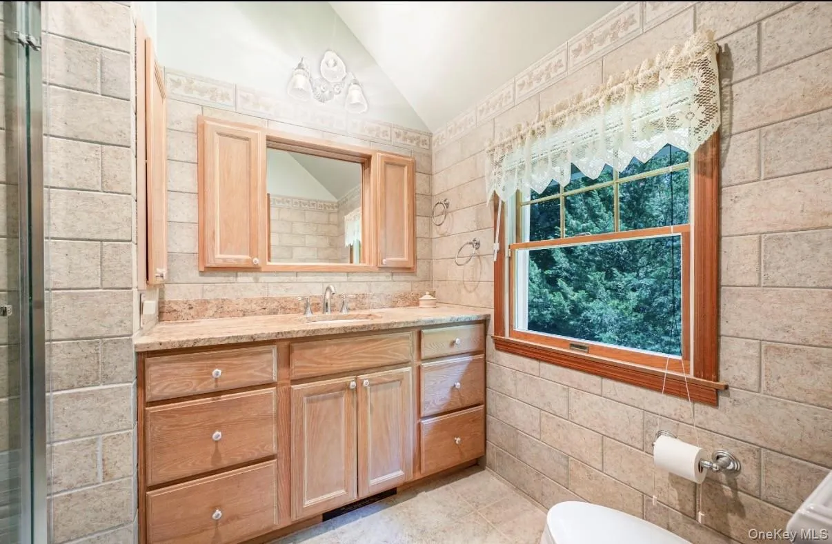 111 Stony Hollow Road, Huntington, NY, 3 Bedrooms Bedrooms, 8 Rooms Rooms,2 BathroomsBathrooms,Residential,For Rent,Stony Hollow,0,1016262 111 Stony Hollow Road, Huntington, NY, 3 Bedrooms Bedrooms, 8 Rooms Rooms,2 BathroomsBathrooms,Residential,For Rent,Stony Hollow,0,1016262