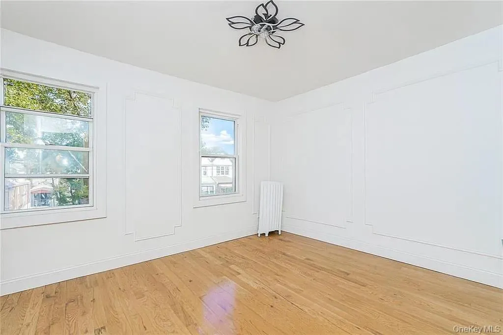 592 39th Street, New York, NY, 2 Bedrooms Bedrooms, 4 Rooms Rooms,1 BathroomBathrooms,Residential Lease,For Rent,39th,0,KEY1016263 592 39th Street, New York, NY, 2 Bedrooms Bedrooms, 4 Rooms Rooms,1 BathroomBathrooms,Residential Lease,For Rent,39th,0,KEY1016263