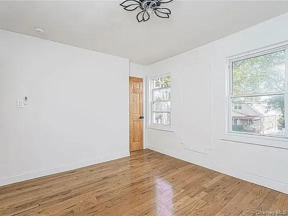 592 39th Street, New York, NY, 2 Bedrooms Bedrooms, 4 Rooms Rooms,1 BathroomBathrooms,Residential Lease,For Rent,39th,0,KEY1016263 592 39th Street, New York, NY, 2 Bedrooms Bedrooms, 4 Rooms Rooms,1 BathroomBathrooms,Residential Lease,For Rent,39th,0,KEY1016263