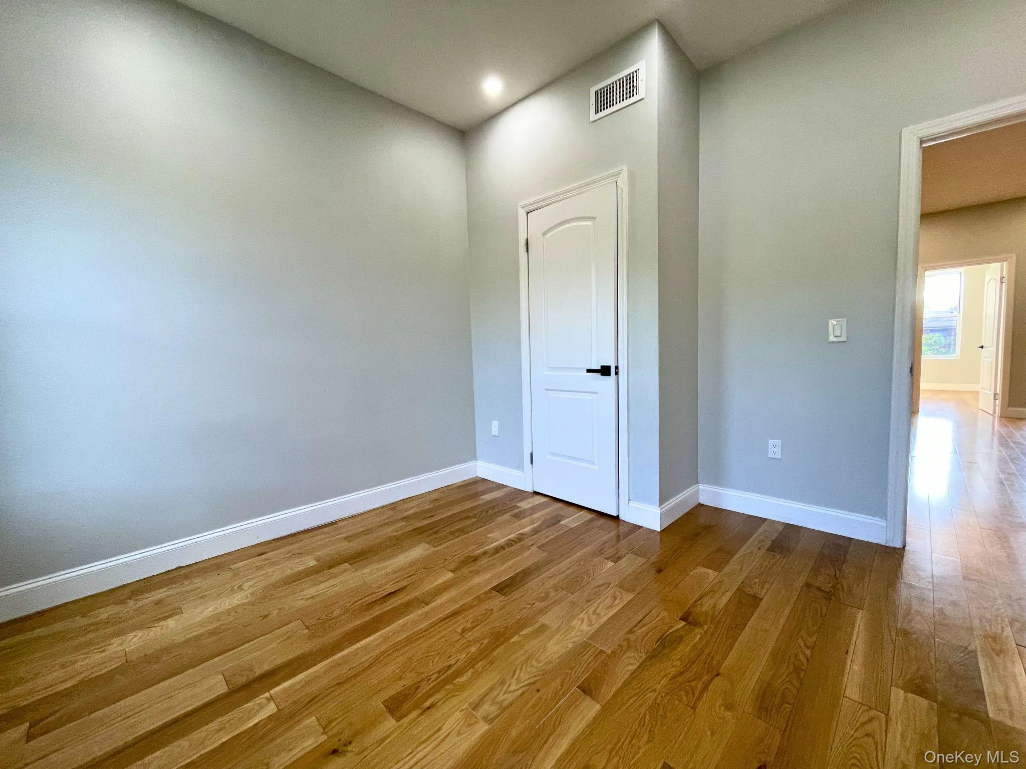 255 Amboy Street, New York, NY, 3 Bedrooms Bedrooms, 4 Rooms Rooms,1 BathroomBathrooms,Residential Lease,For Rent,Amboy,0,1016266 255 Amboy Street, New York, NY, 3 Bedrooms Bedrooms, 4 Rooms Rooms,1 BathroomBathrooms,Residential Lease,For Rent,Amboy,0,1016266
