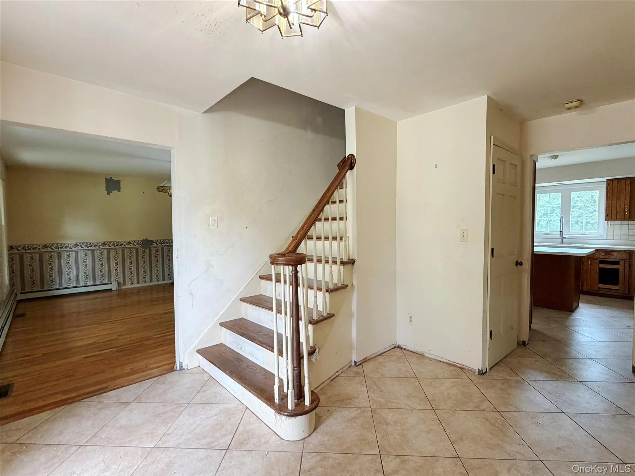 18 Fox Run, East Fishkill, NY, 5 Bedrooms Bedrooms, 10 Rooms Rooms,3 BathroomsBathrooms,Residential,For Rent,Fox,0,1016271 18 Fox Run, East Fishkill, NY, 5 Bedrooms Bedrooms, 10 Rooms Rooms,3 BathroomsBathrooms,Residential,For Rent,Fox,0,1016271