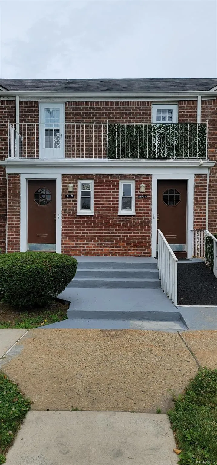 131-78 Laurelton Parkway, New York, NY, 2 Bedrooms Bedrooms, 4 Rooms Rooms,1 BathroomBathrooms,Residential,For Rent,Laurelton,0,KEY1016274 131-78 Laurelton Parkway, New York, NY, 2 Bedrooms Bedrooms, 4 Rooms Rooms,1 BathroomBathrooms,Residential,For Rent,Laurelton,0,KEY1016274