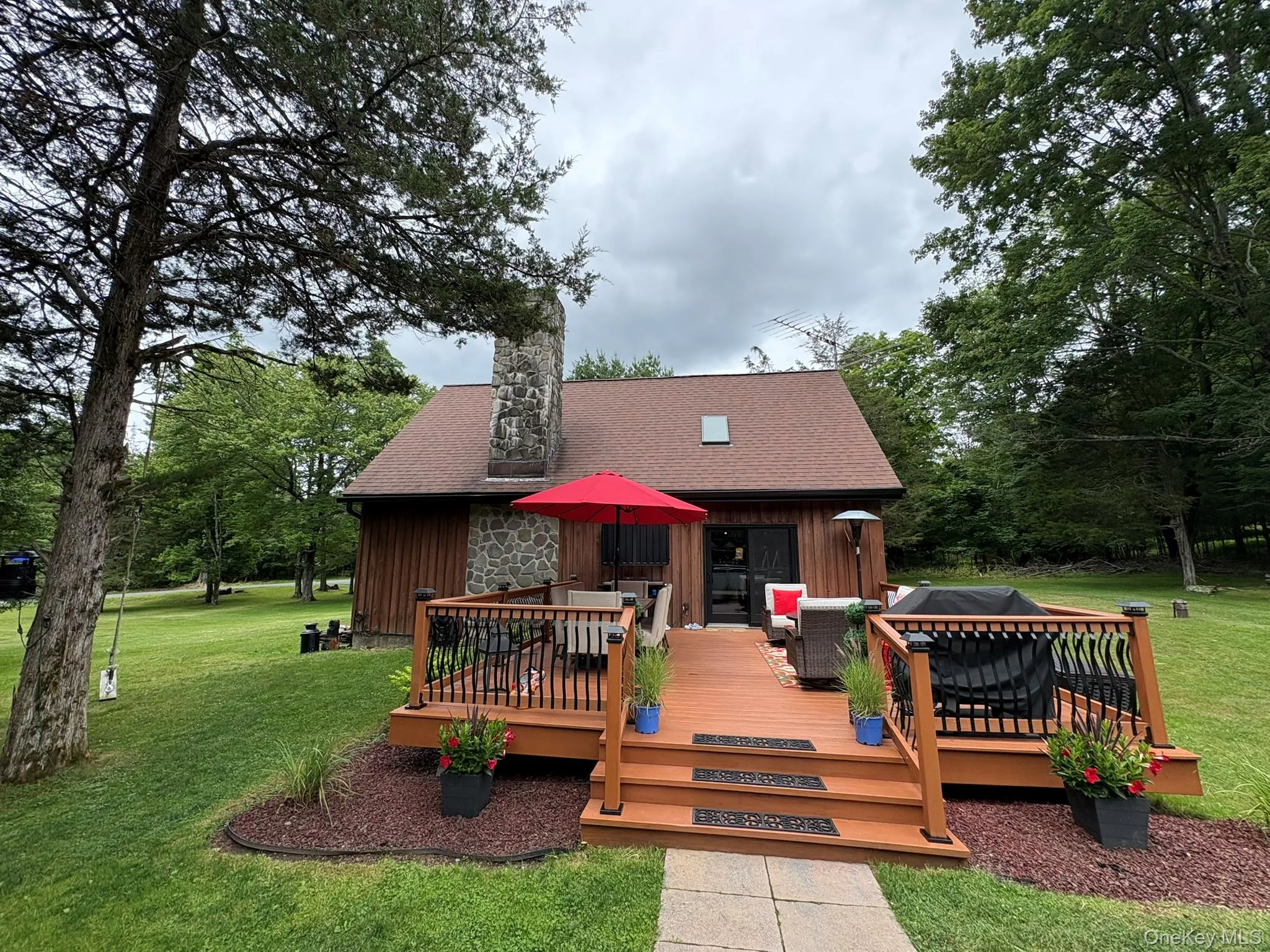 92 Twinshaven Road, Neversink, NY, 3 Bedrooms Bedrooms, 6 Rooms Rooms,1 BathroomBathrooms,Residential,For Rent,Twinshaven,0,1016277 92 Twinshaven Road, Neversink, NY, 3 Bedrooms Bedrooms, 6 Rooms Rooms,1 BathroomBathrooms,Residential,For Rent,Twinshaven,0,1016277