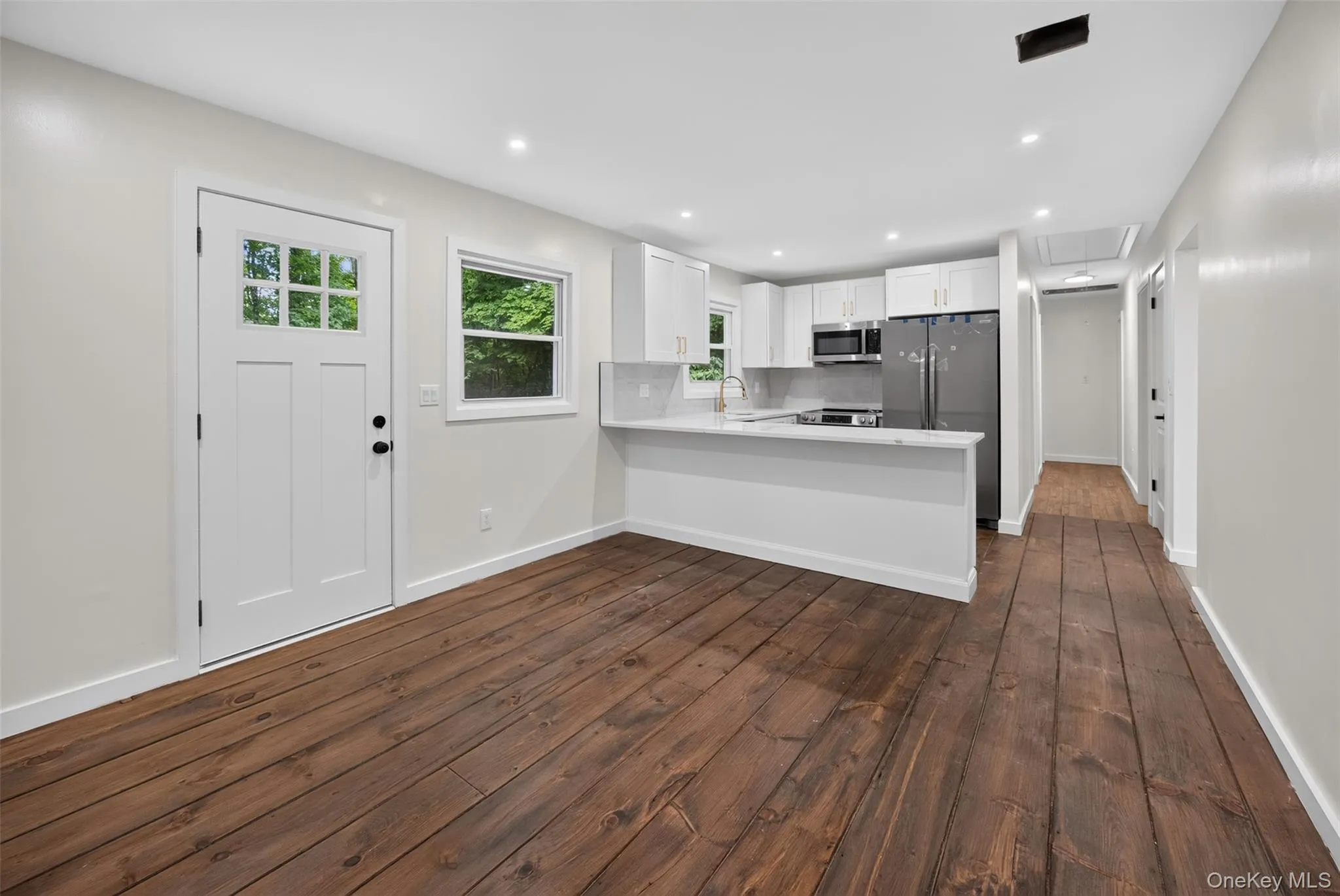 179 Roosevelt Road, Hyde Park, NY, 4 Bedrooms Bedrooms, 10 Rooms Rooms,2 BathroomsBathrooms,Residential Lease,For Rent,Roosevelt,0,1016279 179 Roosevelt Road, Hyde Park, NY, 4 Bedrooms Bedrooms, 10 Rooms Rooms,2 BathroomsBathrooms,Residential Lease,For Rent,Roosevelt,0,1016279