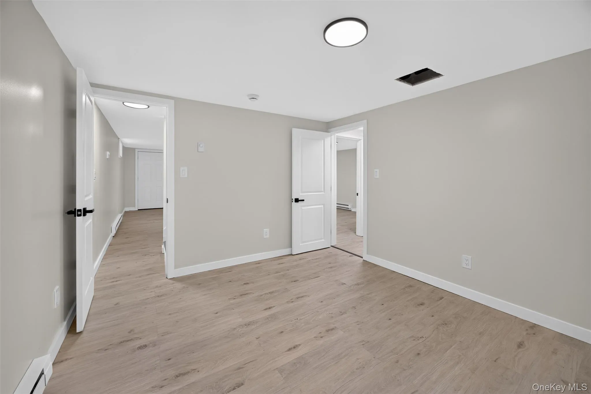 179 Roosevelt Road, Hyde Park, NY, 4 Bedrooms Bedrooms, 10 Rooms Rooms,2 BathroomsBathrooms,Residential Lease,For Rent,Roosevelt,0,1016279 179 Roosevelt Road, Hyde Park, NY, 4 Bedrooms Bedrooms, 10 Rooms Rooms,2 BathroomsBathrooms,Residential Lease,For Rent,Roosevelt,0,1016279