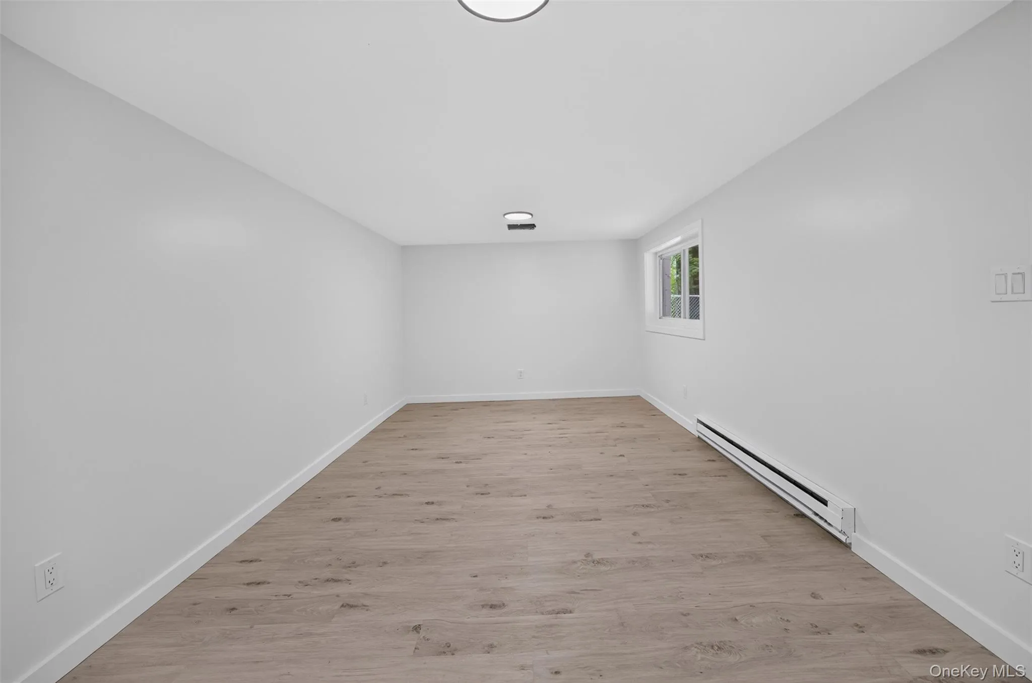 179 Roosevelt Road, Hyde Park, NY, 4 Bedrooms Bedrooms, 10 Rooms Rooms,2 BathroomsBathrooms,Residential Lease,For Rent,Roosevelt,0,1016279 179 Roosevelt Road, Hyde Park, NY, 4 Bedrooms Bedrooms, 10 Rooms Rooms,2 BathroomsBathrooms,Residential Lease,For Rent,Roosevelt,0,1016279