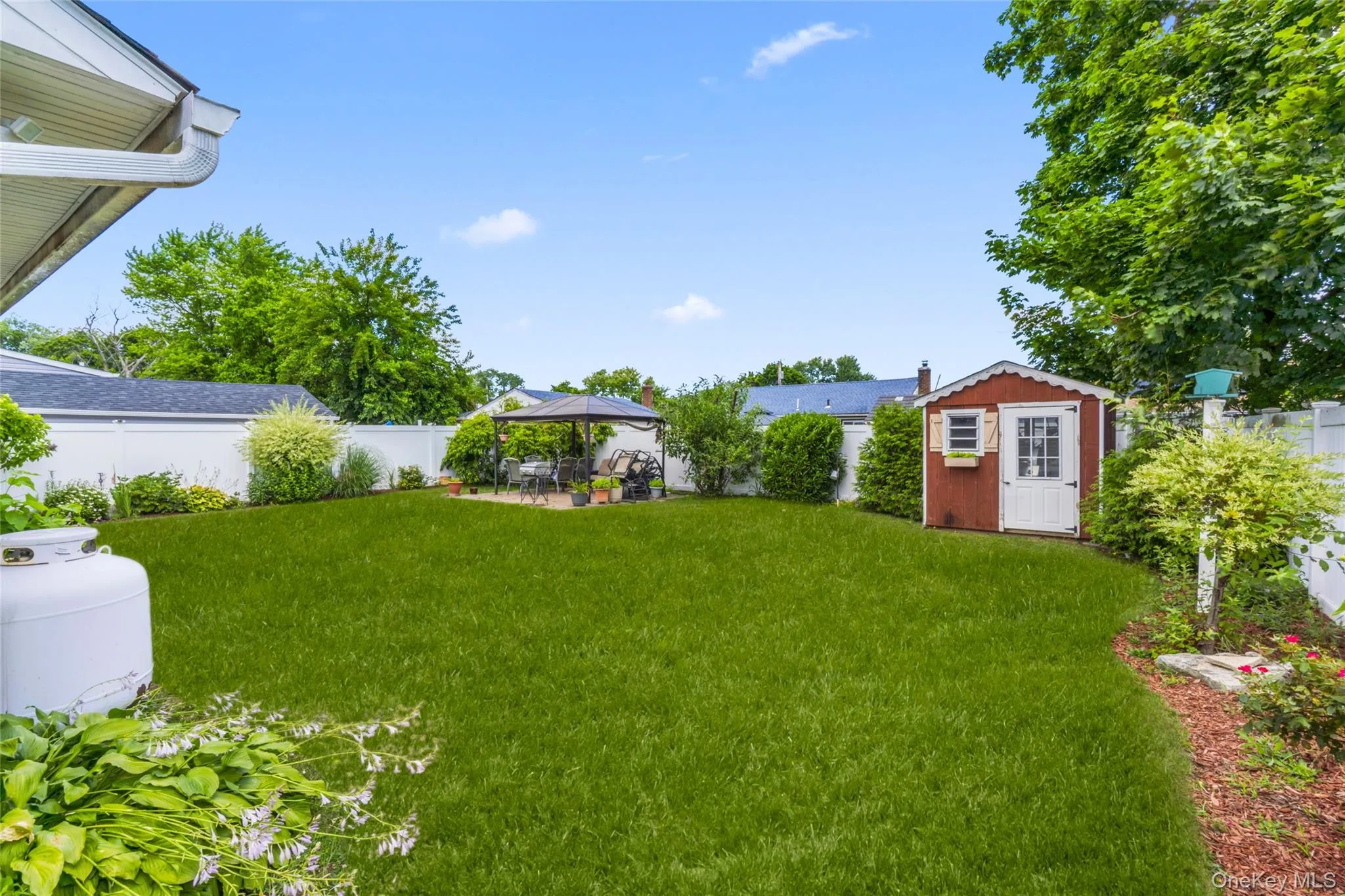 3414 Great Neck Road, Babylon, NY, 3 Bedrooms Bedrooms, 9 Rooms Rooms,1 BathroomBathrooms,Residential,For Rent,Great Neck,0,1016284 3414 Great Neck Road, Babylon, NY, 3 Bedrooms Bedrooms, 9 Rooms Rooms,1 BathroomBathrooms,Residential,For Rent,Great Neck,0,1016284