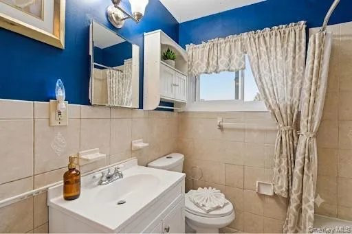 Bathroom Staged Bathroom Staged