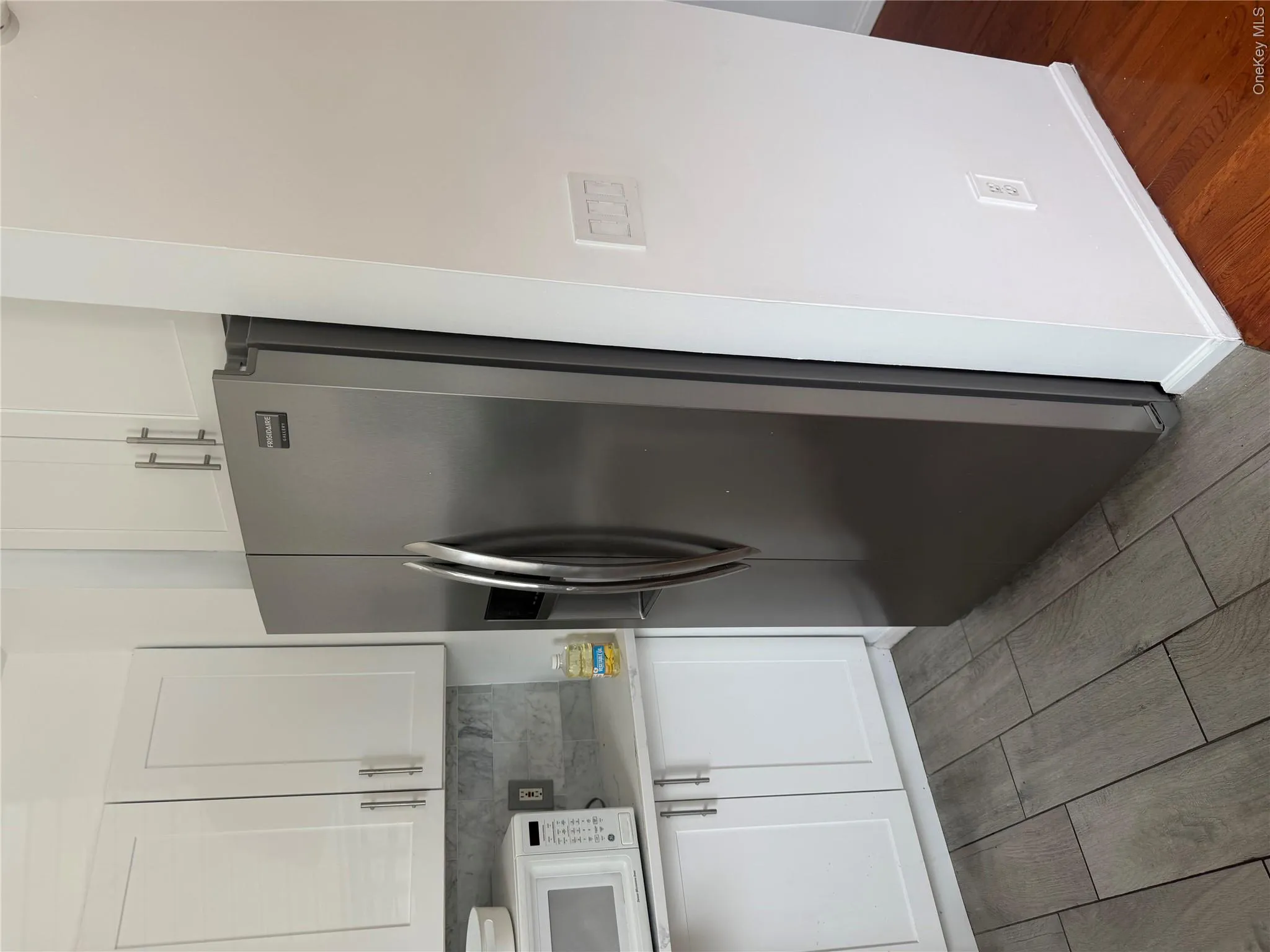 6507 Jay Avenue, New York, NY, 3 Bedrooms Bedrooms, 5 Rooms Rooms,1 BathroomBathrooms,Residential Lease,For Rent,Jay,0,1016286 6507 Jay Avenue, New York, NY, 3 Bedrooms Bedrooms, 5 Rooms Rooms,1 BathroomBathrooms,Residential Lease,For Rent,Jay,0,1016286