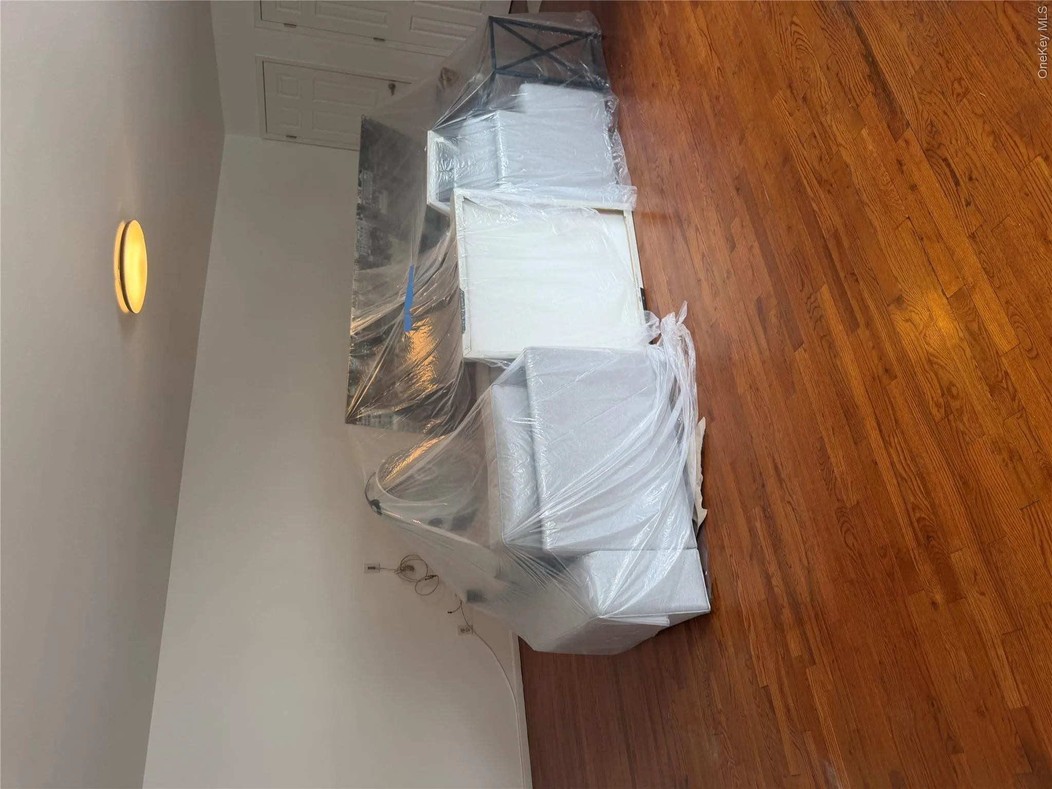 6507 Jay Avenue, New York, NY, 3 Bedrooms Bedrooms, 5 Rooms Rooms,1 BathroomBathrooms,Residential Lease,For Rent,Jay,0,1016286 6507 Jay Avenue, New York, NY, 3 Bedrooms Bedrooms, 5 Rooms Rooms,1 BathroomBathrooms,Residential Lease,For Rent,Jay,0,1016286