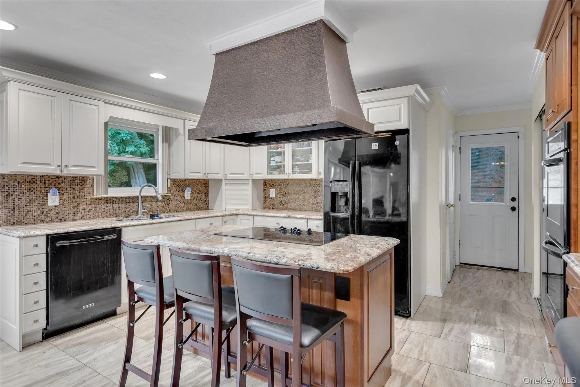 17 Calumet Drive, Huntington, NY, 5 Bedrooms Bedrooms, 11 Rooms Rooms,3 BathroomsBathrooms,Residential,For Rent,Calumet,0,1016292 17 Calumet Drive, Huntington, NY, 5 Bedrooms Bedrooms, 11 Rooms Rooms,3 BathroomsBathrooms,Residential,For Rent,Calumet,0,1016292