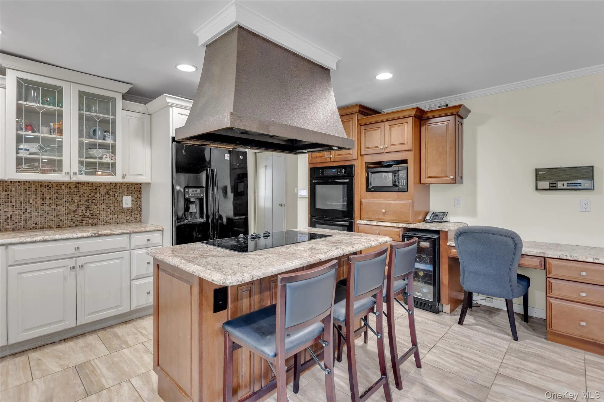 17 Calumet Drive, Huntington, NY, 5 Bedrooms Bedrooms, 11 Rooms Rooms,3 BathroomsBathrooms,Residential,For Rent,Calumet,0,1016292 17 Calumet Drive, Huntington, NY, 5 Bedrooms Bedrooms, 11 Rooms Rooms,3 BathroomsBathrooms,Residential,For Rent,Calumet,0,1016292