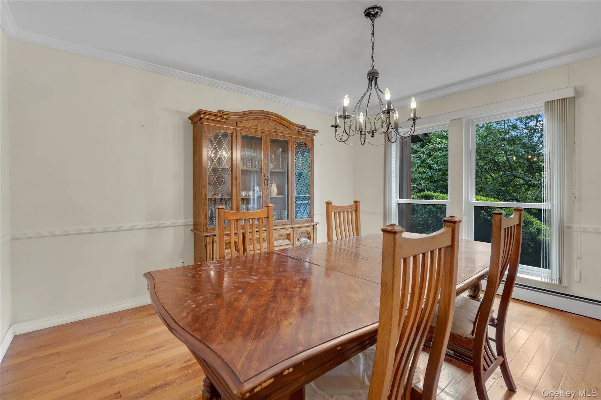 17 Calumet Drive, Huntington, NY, 5 Bedrooms Bedrooms, 11 Rooms Rooms,3 BathroomsBathrooms,Residential,For Rent,Calumet,0,1016292 17 Calumet Drive, Huntington, NY, 5 Bedrooms Bedrooms, 11 Rooms Rooms,3 BathroomsBathrooms,Residential,For Rent,Calumet,0,1016292