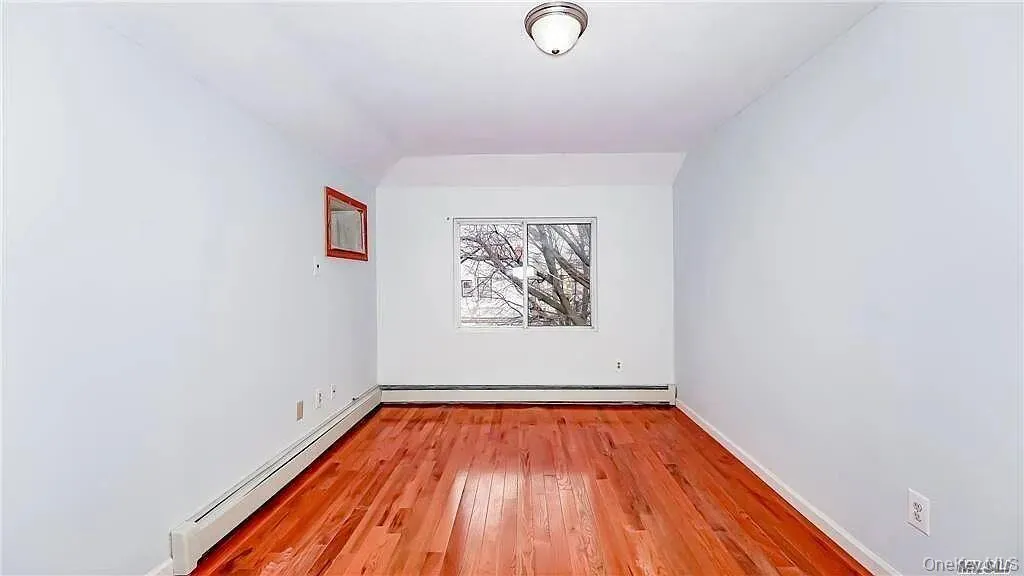 16425 109th, New York, NY, 3 Bedrooms Bedrooms, 6 Rooms Rooms,2 BathroomsBathrooms,Residential Lease,For Rent,109th,0,1016296 16425 109th, New York, NY, 3 Bedrooms Bedrooms, 6 Rooms Rooms,2 BathroomsBathrooms,Residential Lease,For Rent,109th,0,1016296