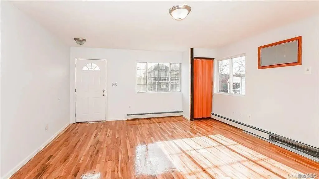 16425 109th, New York, NY, 3 Bedrooms Bedrooms, 6 Rooms Rooms,2 BathroomsBathrooms,Residential Lease,For Rent,109th,0,1016296 16425 109th, New York, NY, 3 Bedrooms Bedrooms, 6 Rooms Rooms,2 BathroomsBathrooms,Residential Lease,For Rent,109th,0,1016296