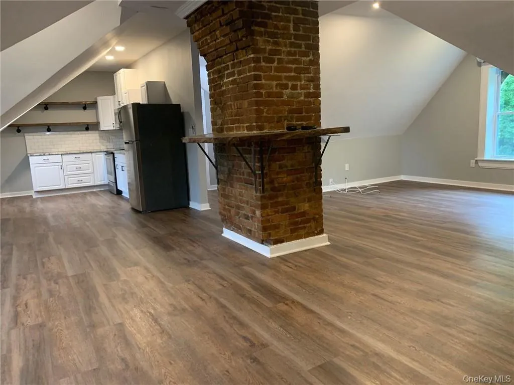 78 Duncan Avenue, Cornwall, NY, 1 Bedroom Bedrooms, 3 Rooms Rooms,1 BathroomBathrooms,Residential Lease,For Rent,Duncan,0,KEY1016297 78 Duncan Avenue, Cornwall, NY, 1 Bedroom Bedrooms, 3 Rooms Rooms,1 BathroomBathrooms,Residential Lease,For Rent,Duncan,0,KEY1016297