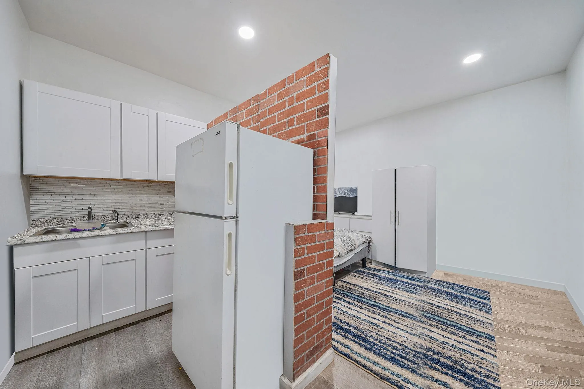 413 Glen Drive, Brookhaven, NY, 5 Bedrooms Bedrooms, 8 Rooms Rooms,3 BathroomsBathrooms,Residential Lease,For Rent,Glen,0,1016298 413 Glen Drive, Brookhaven, NY, 5 Bedrooms Bedrooms, 8 Rooms Rooms,3 BathroomsBathrooms,Residential Lease,For Rent,Glen,0,1016298