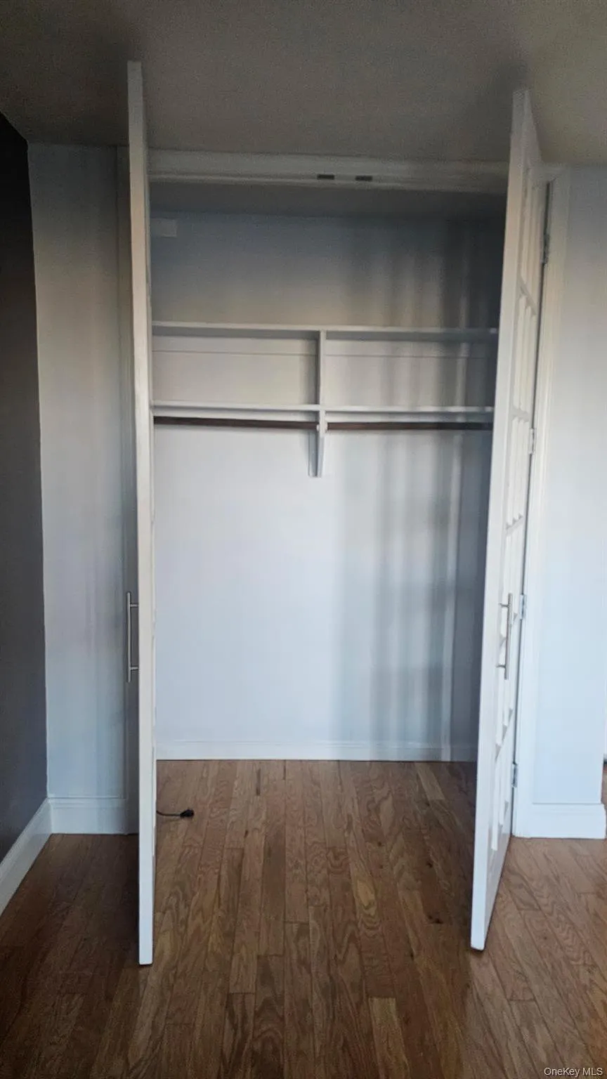 12399 Flatlands Avenue, New York, NY, 3 Rooms Rooms,1 BathroomBathrooms,Residential Lease,For Rent,Flatlands,0,1016303 12399 Flatlands Avenue, New York, NY, 3 Rooms Rooms,1 BathroomBathrooms,Residential Lease,For Rent,Flatlands,0,1016303