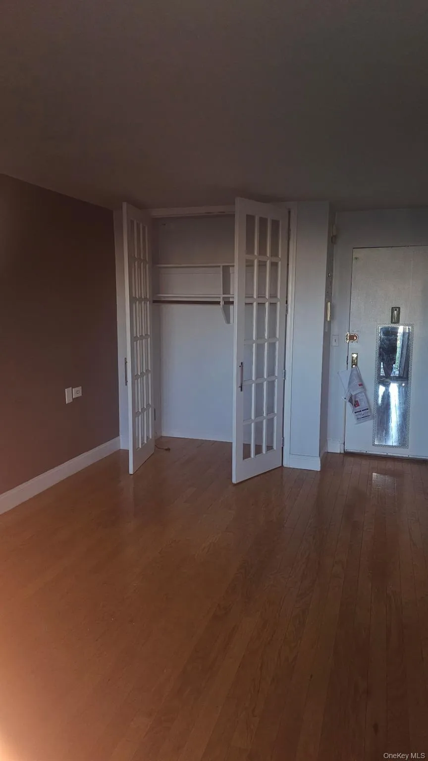 12399 Flatlands Avenue, New York, NY, 3 Rooms Rooms,1 BathroomBathrooms,Residential Lease,For Rent,Flatlands,0,1016303 12399 Flatlands Avenue, New York, NY, 3 Rooms Rooms,1 BathroomBathrooms,Residential Lease,For Rent,Flatlands,0,1016303