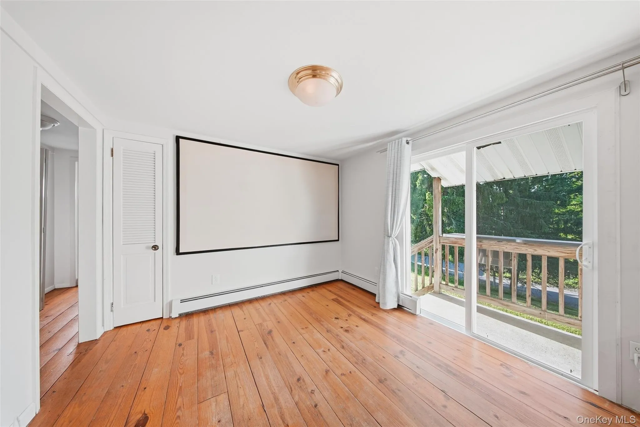 1 Mercy Lane, Mount Hope, NY, 2 Bedrooms Bedrooms, 6 Rooms Rooms,1 BathroomBathrooms,Residential,For Rent,Mercy,0,1016304 1 Mercy Lane, Mount Hope, NY, 2 Bedrooms Bedrooms, 6 Rooms Rooms,1 BathroomBathrooms,Residential,For Rent,Mercy,0,1016304