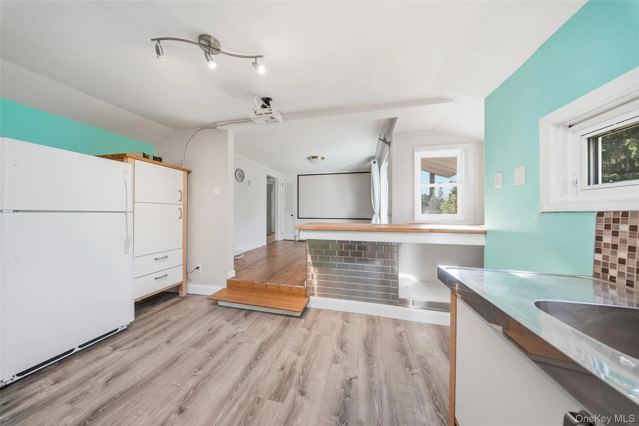 1 Mercy Lane, Mount Hope, NY, 2 Bedrooms Bedrooms, 6 Rooms Rooms,1 BathroomBathrooms,Residential,For Rent,Mercy,0,1016304 1 Mercy Lane, Mount Hope, NY, 2 Bedrooms Bedrooms, 6 Rooms Rooms,1 BathroomBathrooms,Residential,For Rent,Mercy,0,1016304