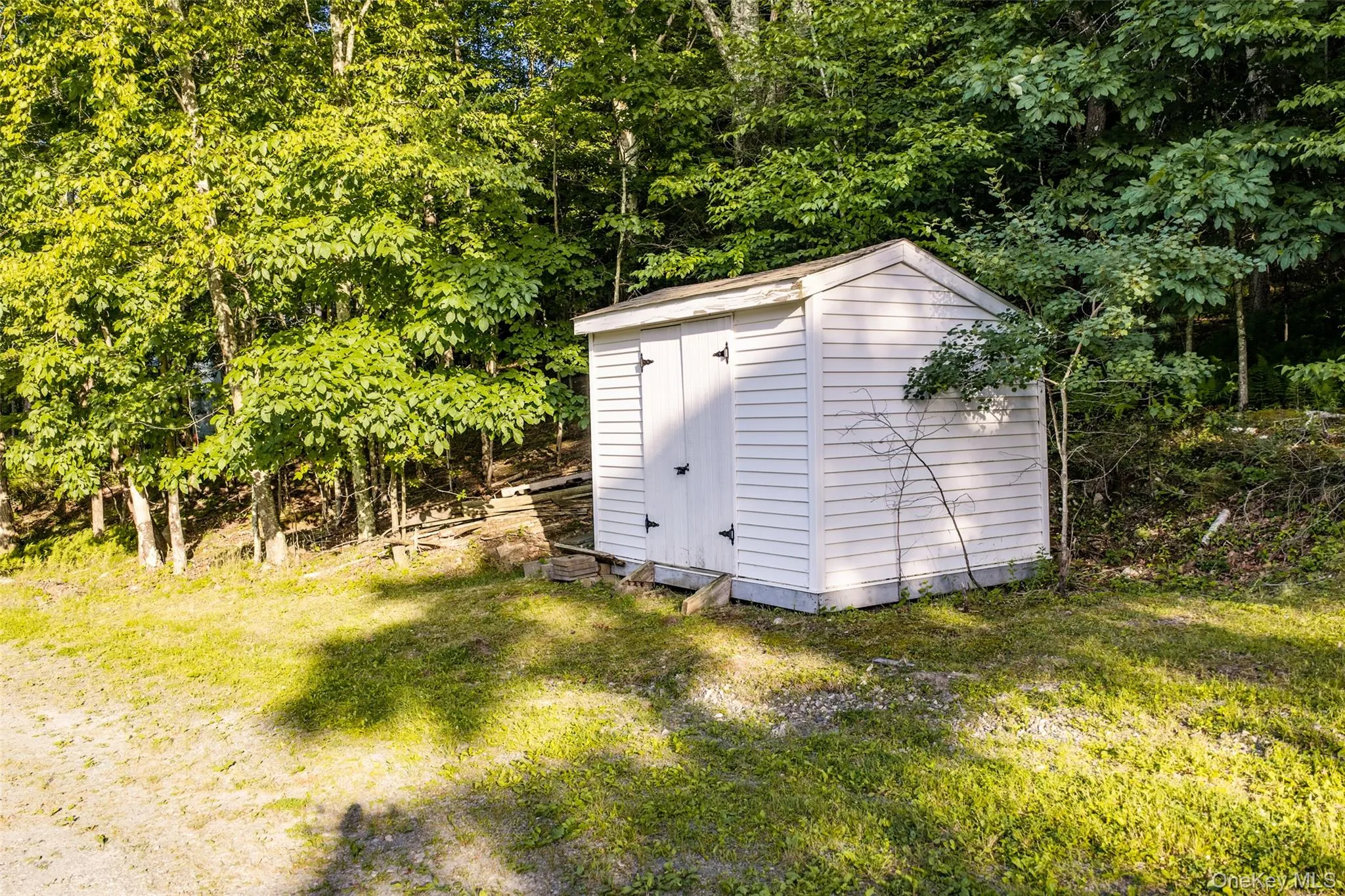 1 Mercy Lane, Mount Hope, NY, 2 Bedrooms Bedrooms, 6 Rooms Rooms,1 BathroomBathrooms,Residential,For Rent,Mercy,0,1016304 1 Mercy Lane, Mount Hope, NY, 2 Bedrooms Bedrooms, 6 Rooms Rooms,1 BathroomBathrooms,Residential,For Rent,Mercy,0,1016304
