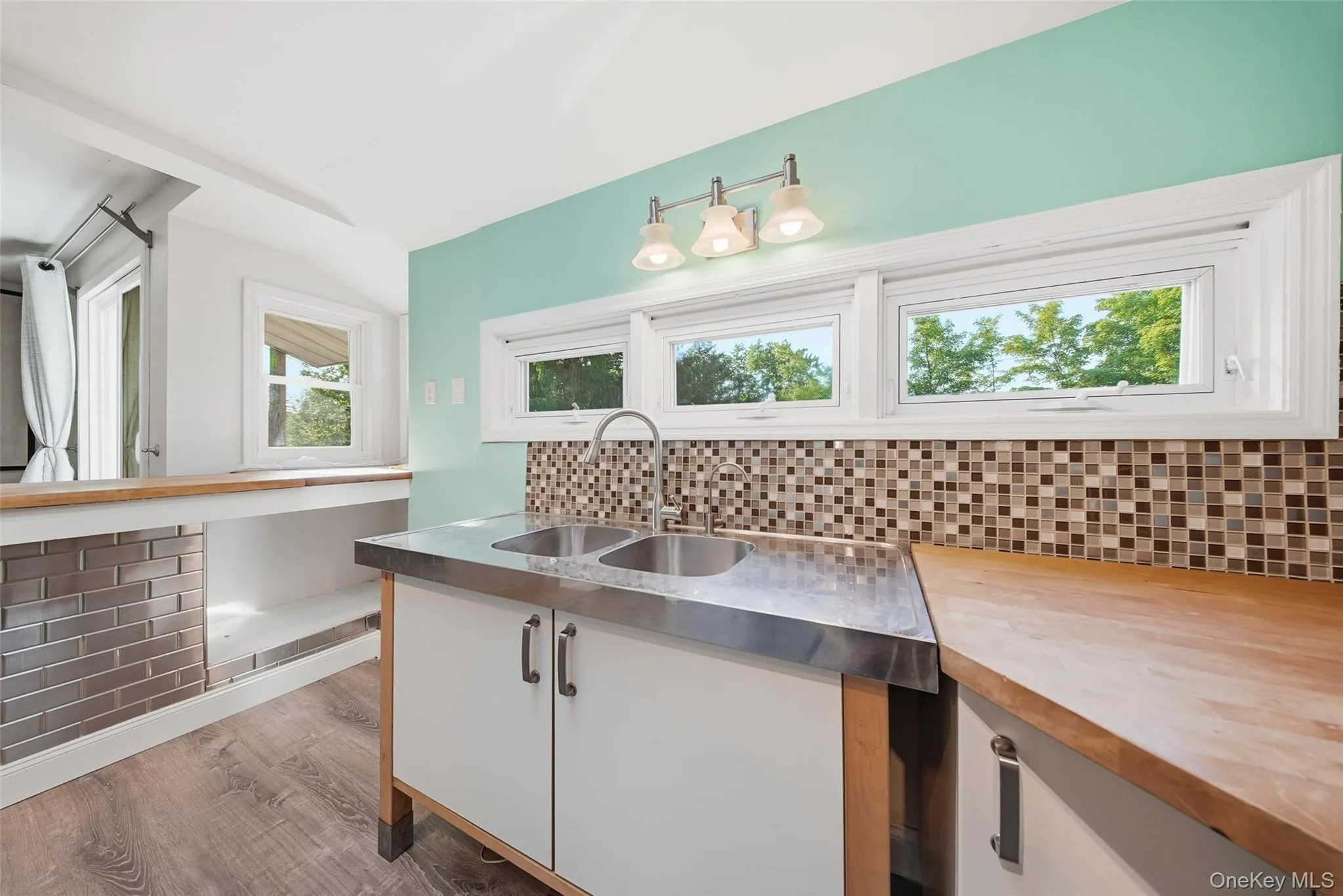 1 Mercy Lane, Mount Hope, NY, 2 Bedrooms Bedrooms, 6 Rooms Rooms,1 BathroomBathrooms,Residential,For Rent,Mercy,0,1016304 1 Mercy Lane, Mount Hope, NY, 2 Bedrooms Bedrooms, 6 Rooms Rooms,1 BathroomBathrooms,Residential,For Rent,Mercy,0,1016304