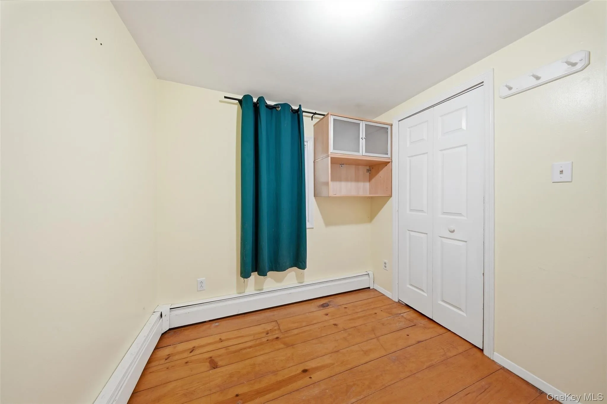 1 Mercy Lane, Mount Hope, NY, 2 Bedrooms Bedrooms, 6 Rooms Rooms,1 BathroomBathrooms,Residential,For Rent,Mercy,0,1016304 1 Mercy Lane, Mount Hope, NY, 2 Bedrooms Bedrooms, 6 Rooms Rooms,1 BathroomBathrooms,Residential,For Rent,Mercy,0,1016304