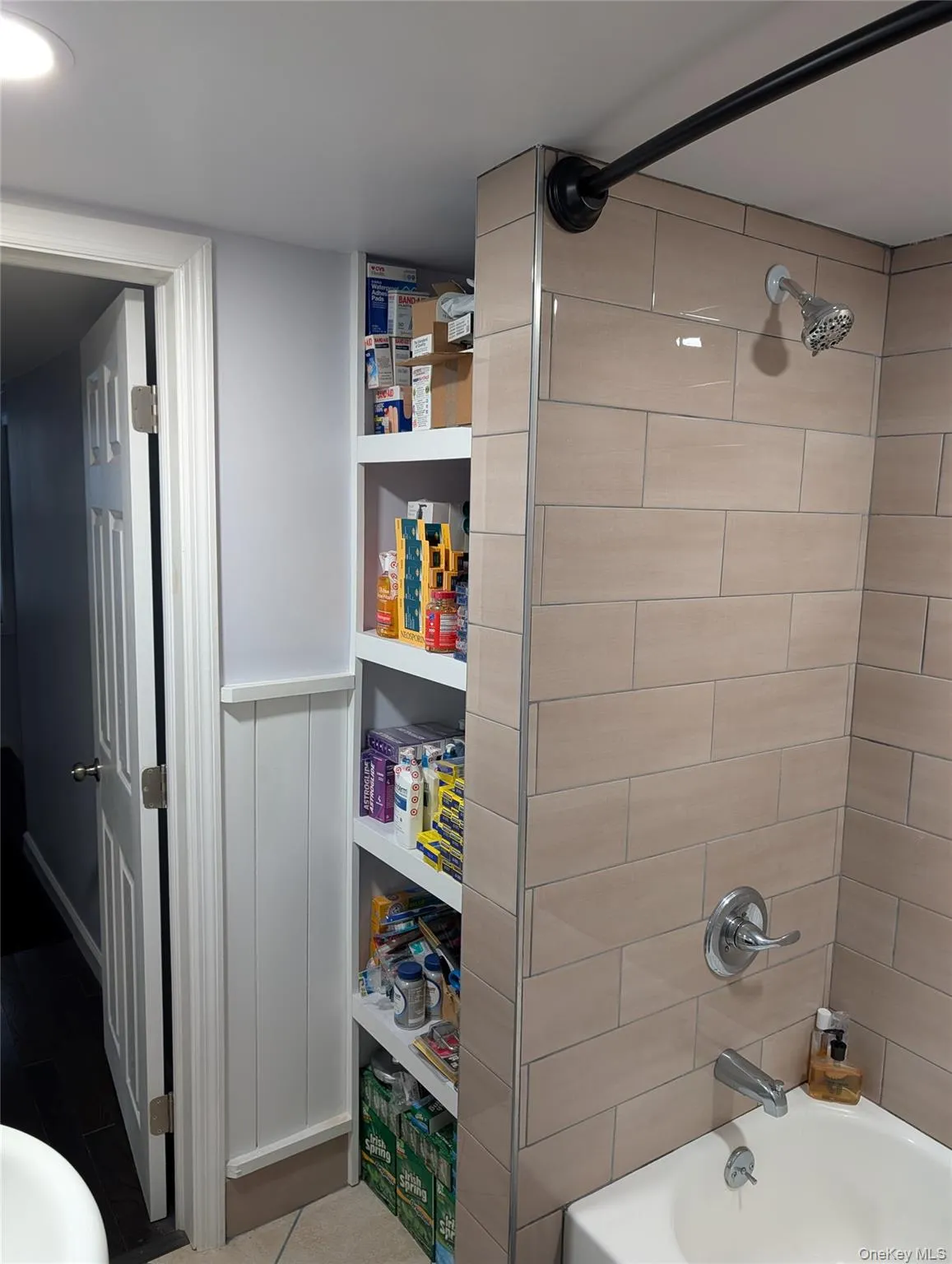 138 Ball Street, Port Jervis, NY, 3 Bedrooms Bedrooms, 7 Rooms Rooms,1 BathroomBathrooms,Residential,For Rent,Ball,0,KEY1016307 138 Ball Street, Port Jervis, NY, 3 Bedrooms Bedrooms, 7 Rooms Rooms,1 BathroomBathrooms,Residential,For Rent,Ball,0,KEY1016307