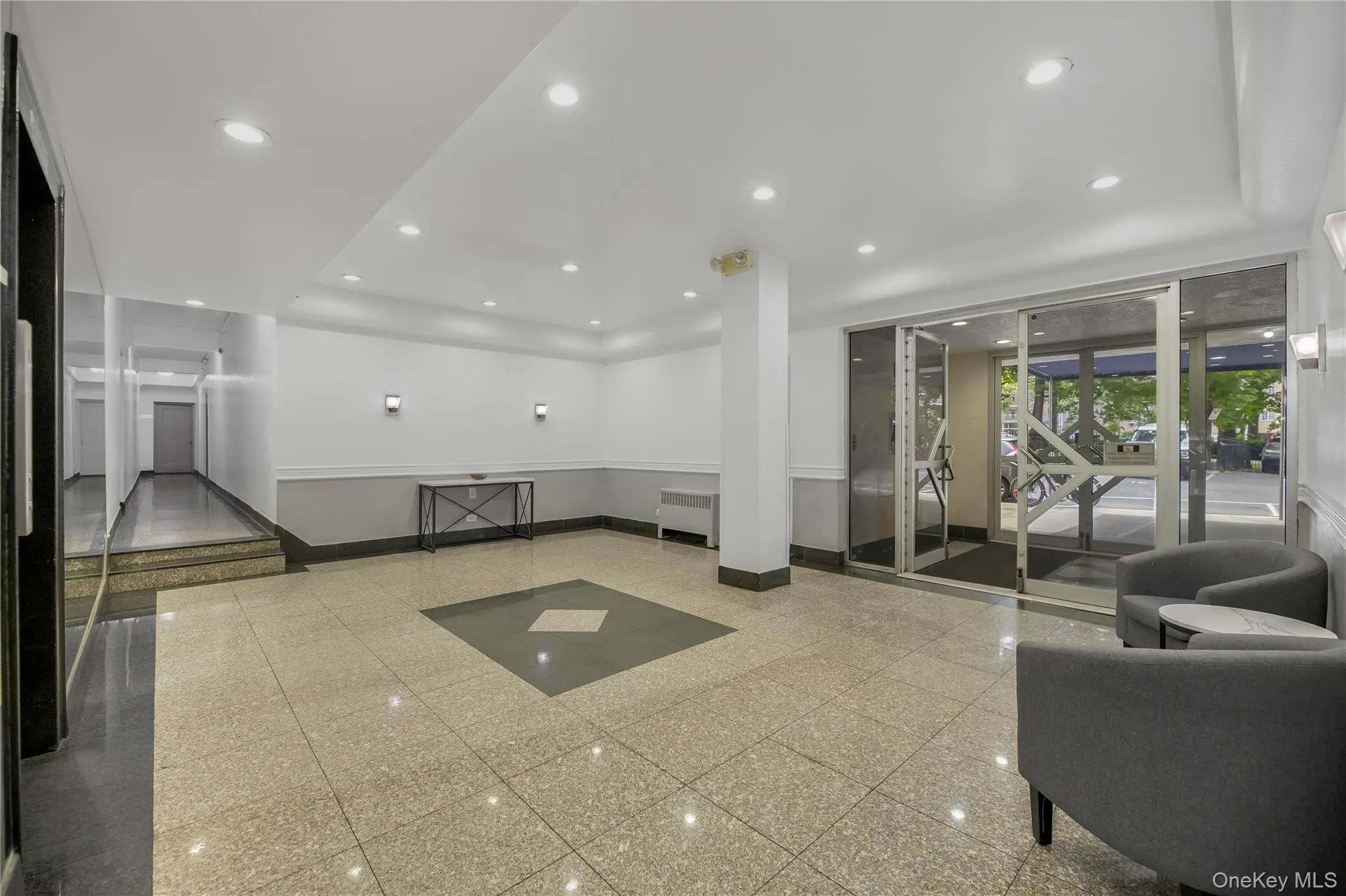 Lobby Lobby
