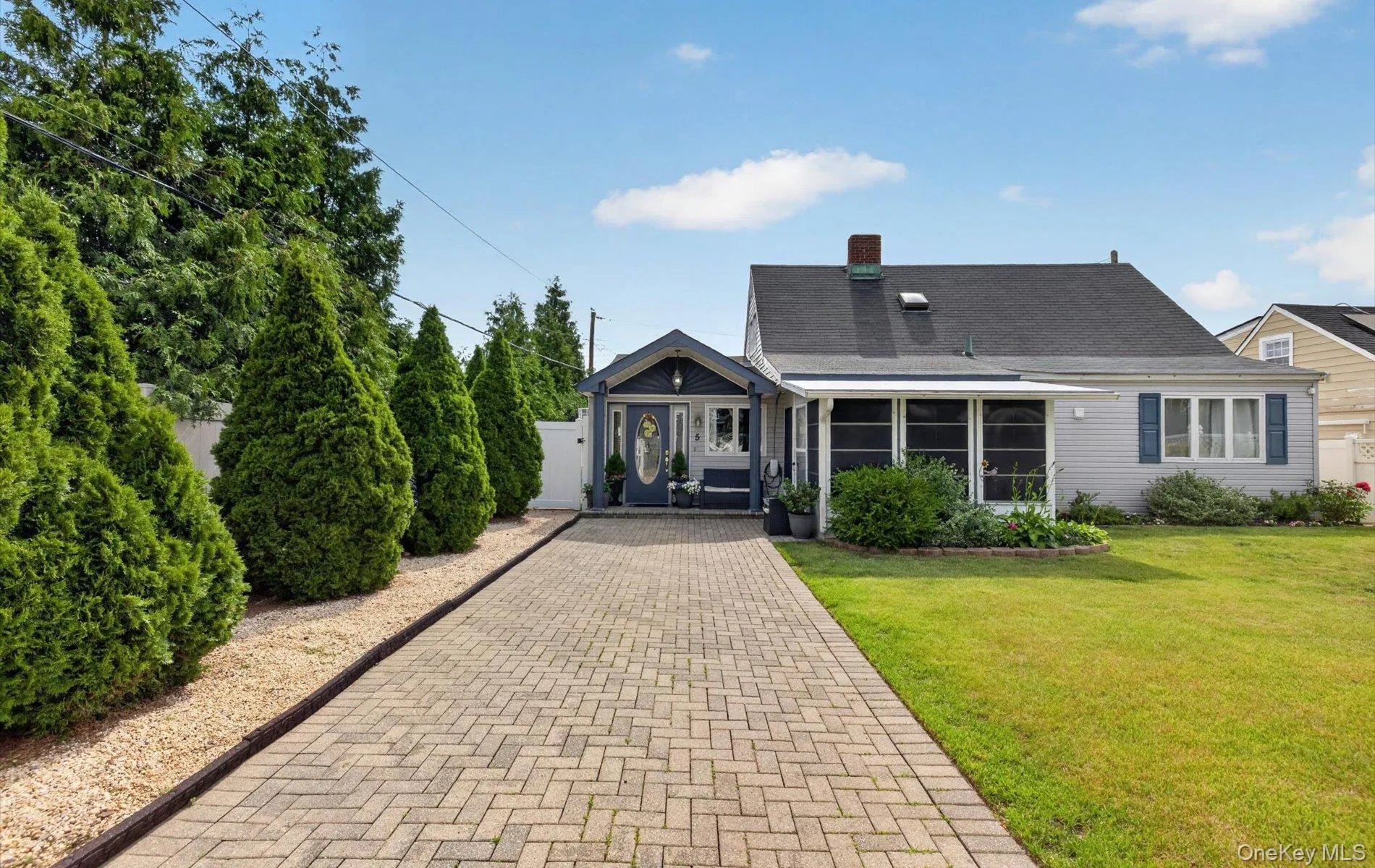 5 Long Lane, Hempstead, NY, 5 Bedrooms Bedrooms, 9 Rooms Rooms,2 BathroomsBathrooms,Residential,For Rent,Long,0,1016310 5 Long Lane, Hempstead, NY, 5 Bedrooms Bedrooms, 9 Rooms Rooms,2 BathroomsBathrooms,Residential,For Rent,Long,0,1016310