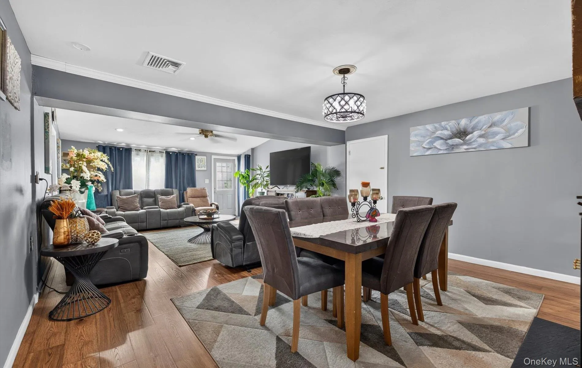 5 Long Lane, Hempstead, NY, 5 Bedrooms Bedrooms, 9 Rooms Rooms,2 BathroomsBathrooms,Residential,For Rent,Long,0,1016310 5 Long Lane, Hempstead, NY, 5 Bedrooms Bedrooms, 9 Rooms Rooms,2 BathroomsBathrooms,Residential,For Rent,Long,0,1016310