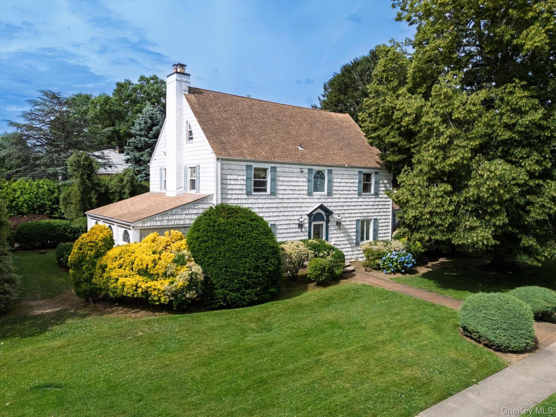 68 Oxford Road, Hempstead, NY, 6 Bedrooms Bedrooms, 11 Rooms Rooms,3 BathroomsBathrooms,Residential,For Rent,Oxford,0,KEY1016312 68 Oxford Road, Hempstead, NY, 6 Bedrooms Bedrooms, 11 Rooms Rooms,3 BathroomsBathrooms,Residential,For Rent,Oxford,0,KEY1016312