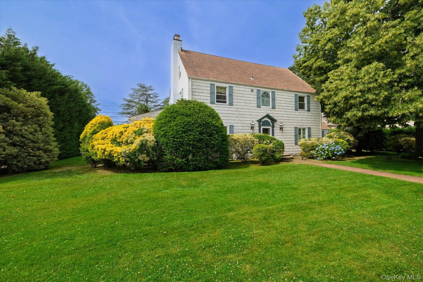 68 Oxford Road, Hempstead, NY, 6 Bedrooms Bedrooms, 11 Rooms Rooms,3 BathroomsBathrooms,Residential,For Rent,Oxford,0,KEY1016312 68 Oxford Road, Hempstead, NY, 6 Bedrooms Bedrooms, 11 Rooms Rooms,3 BathroomsBathrooms,Residential,For Rent,Oxford,0,KEY1016312