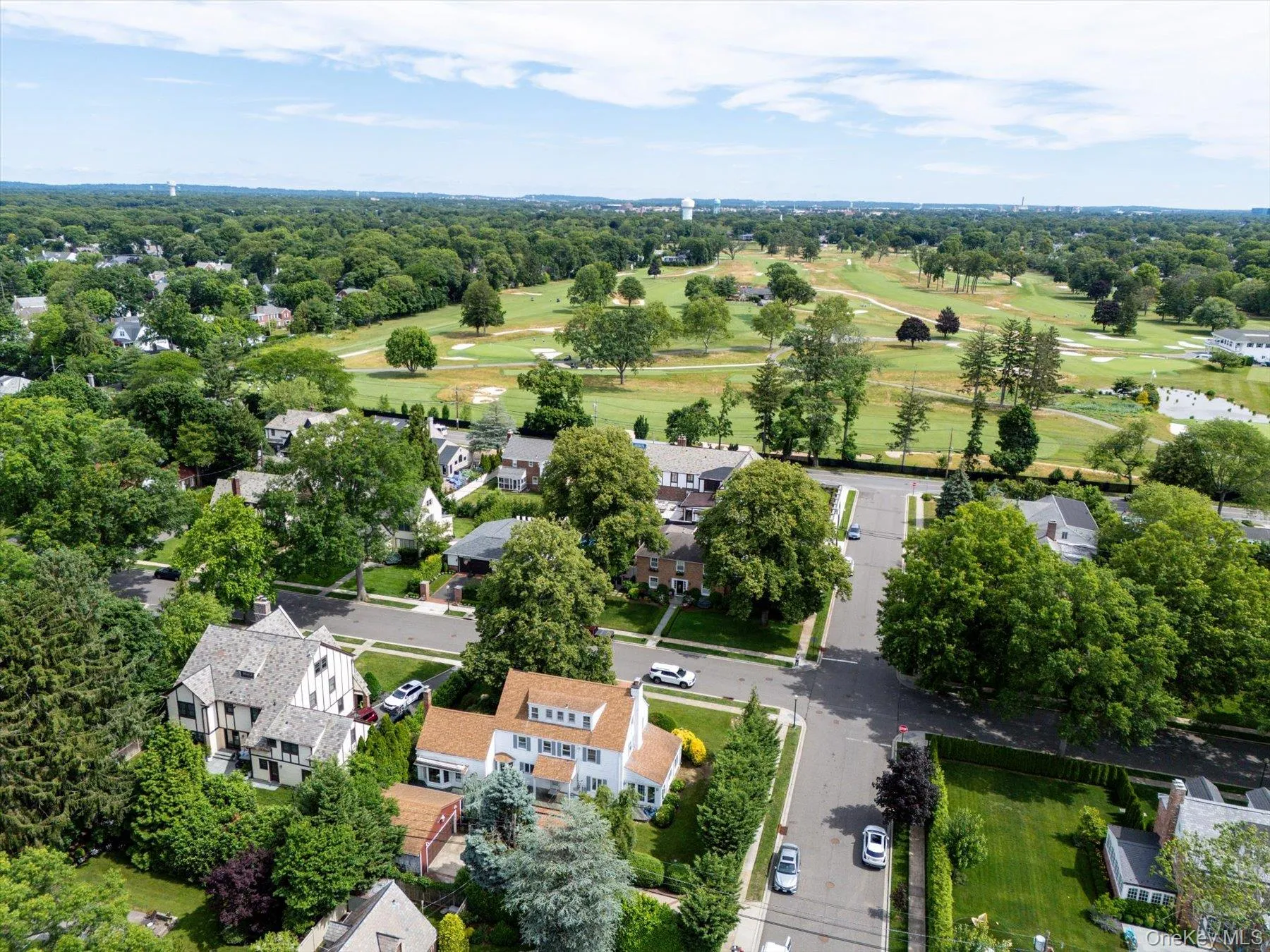 68 Oxford Road, Hempstead, NY, 6 Bedrooms Bedrooms, 11 Rooms Rooms,3 BathroomsBathrooms,Residential,For Rent,Oxford,0,KEY1016312 68 Oxford Road, Hempstead, NY, 6 Bedrooms Bedrooms, 11 Rooms Rooms,3 BathroomsBathrooms,Residential,For Rent,Oxford,0,KEY1016312