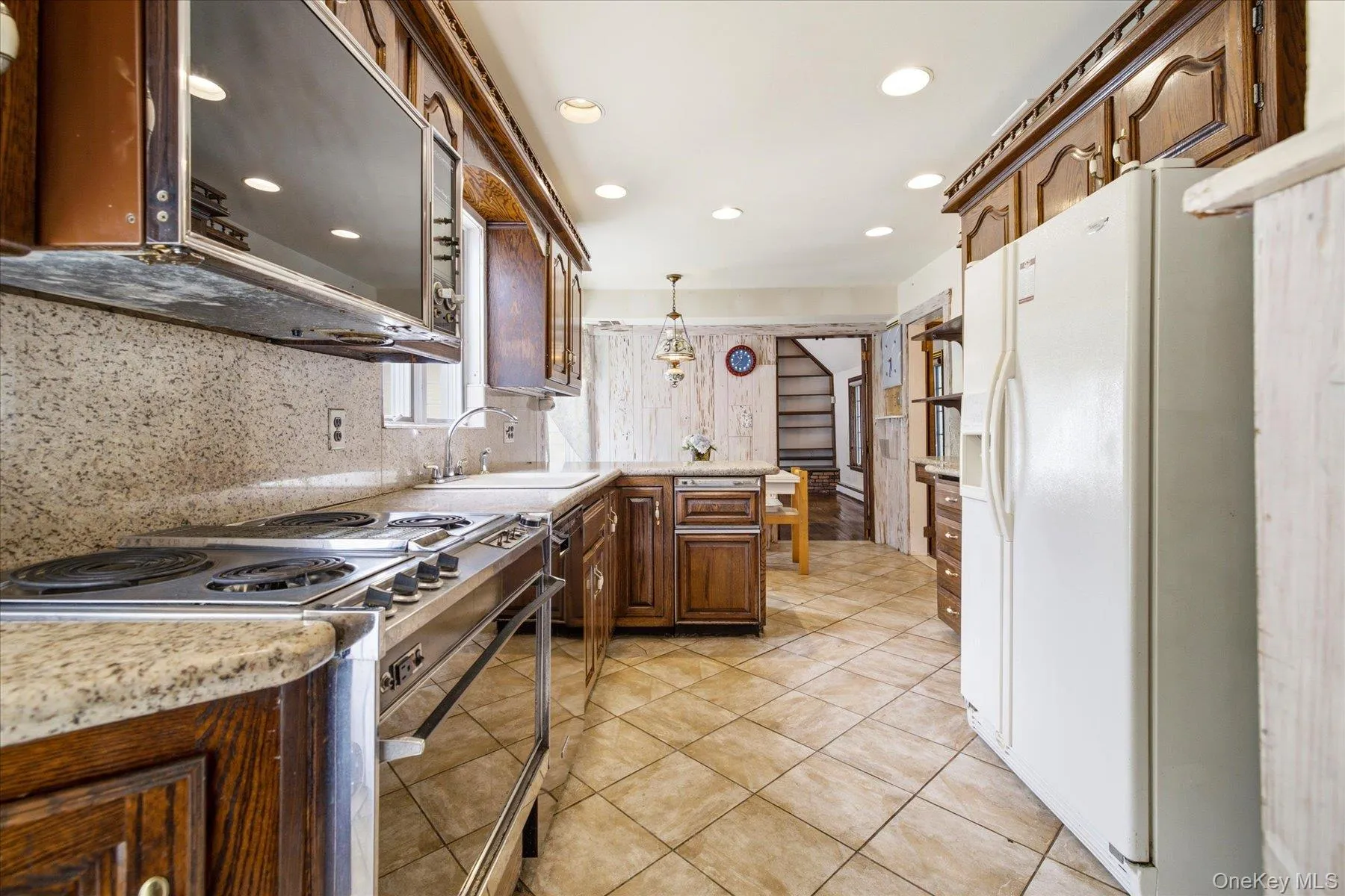 68 Oxford Road, Hempstead, NY, 6 Bedrooms Bedrooms, 11 Rooms Rooms,3 BathroomsBathrooms,Residential,For Rent,Oxford,0,KEY1016312 68 Oxford Road, Hempstead, NY, 6 Bedrooms Bedrooms, 11 Rooms Rooms,3 BathroomsBathrooms,Residential,For Rent,Oxford,0,KEY1016312