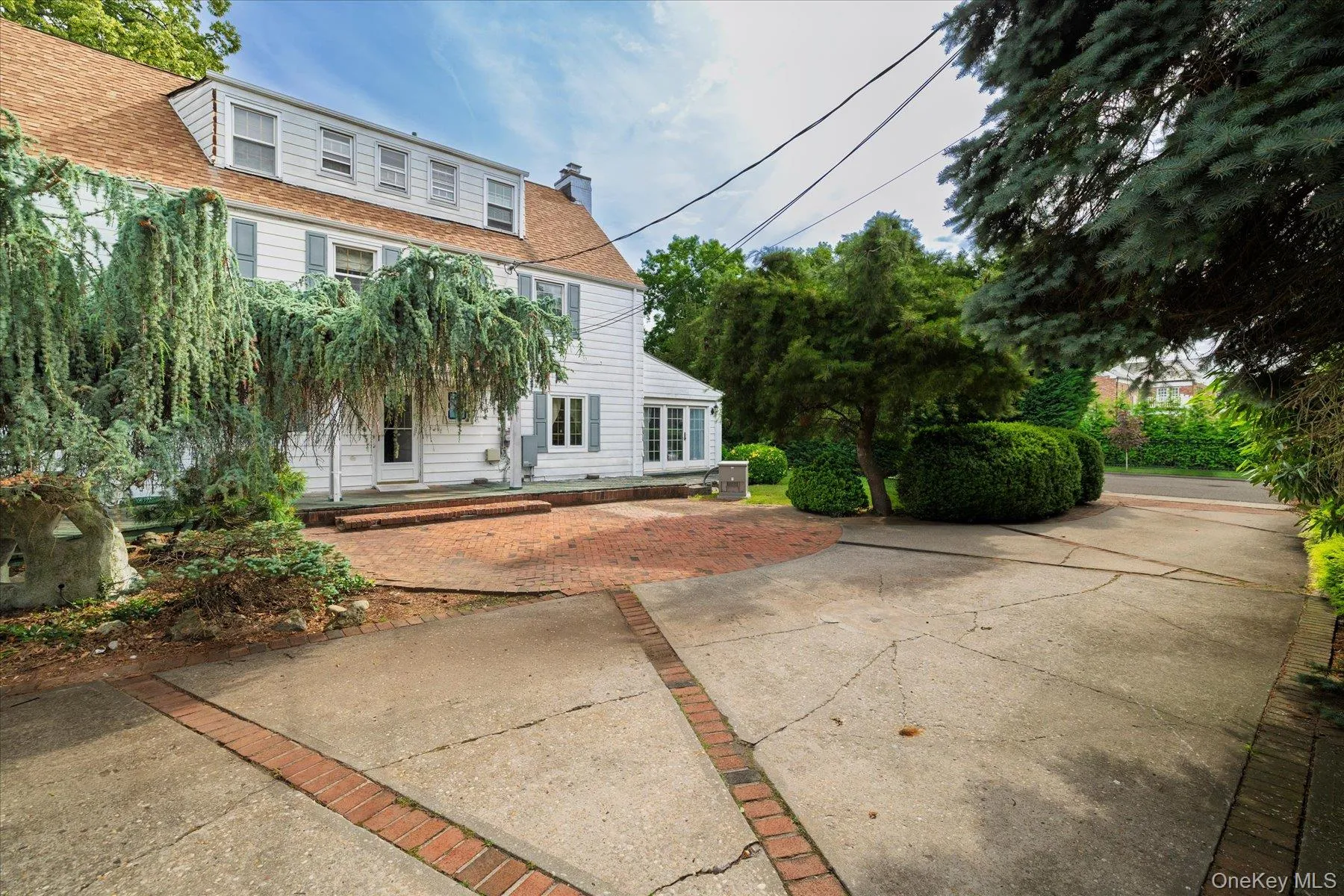 68 Oxford Road, Hempstead, NY, 6 Bedrooms Bedrooms, 11 Rooms Rooms,3 BathroomsBathrooms,Residential,For Rent,Oxford,0,KEY1016312 68 Oxford Road, Hempstead, NY, 6 Bedrooms Bedrooms, 11 Rooms Rooms,3 BathroomsBathrooms,Residential,For Rent,Oxford,0,KEY1016312